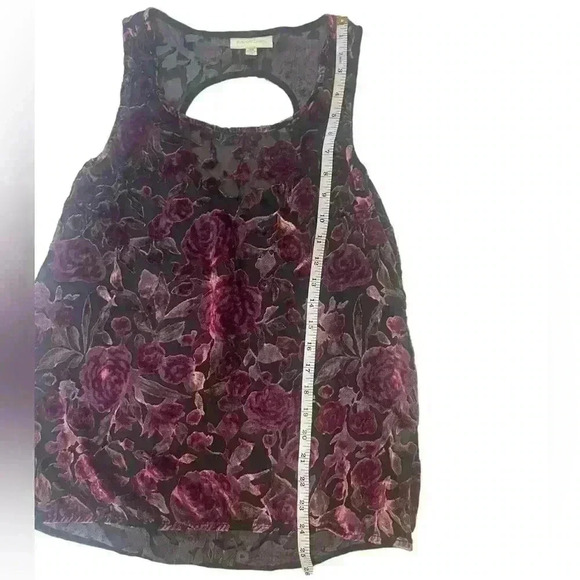 Modcloth Anthropologie Sleeveless Velvet Rose Pattern Top Size XS - Picture 9 of 11